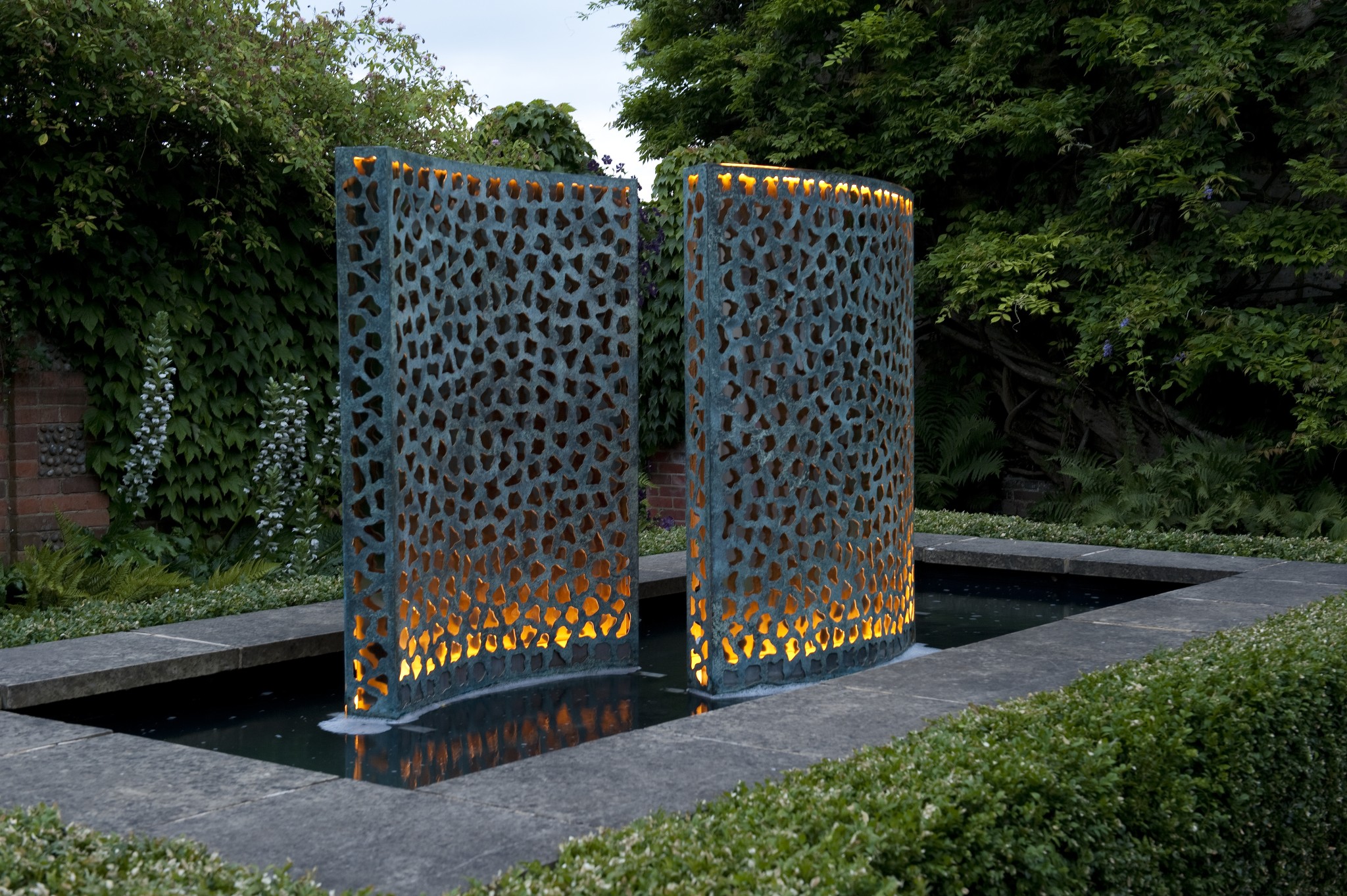 Lattice Water Wall- Verdegris Bronze & Stainless Steel