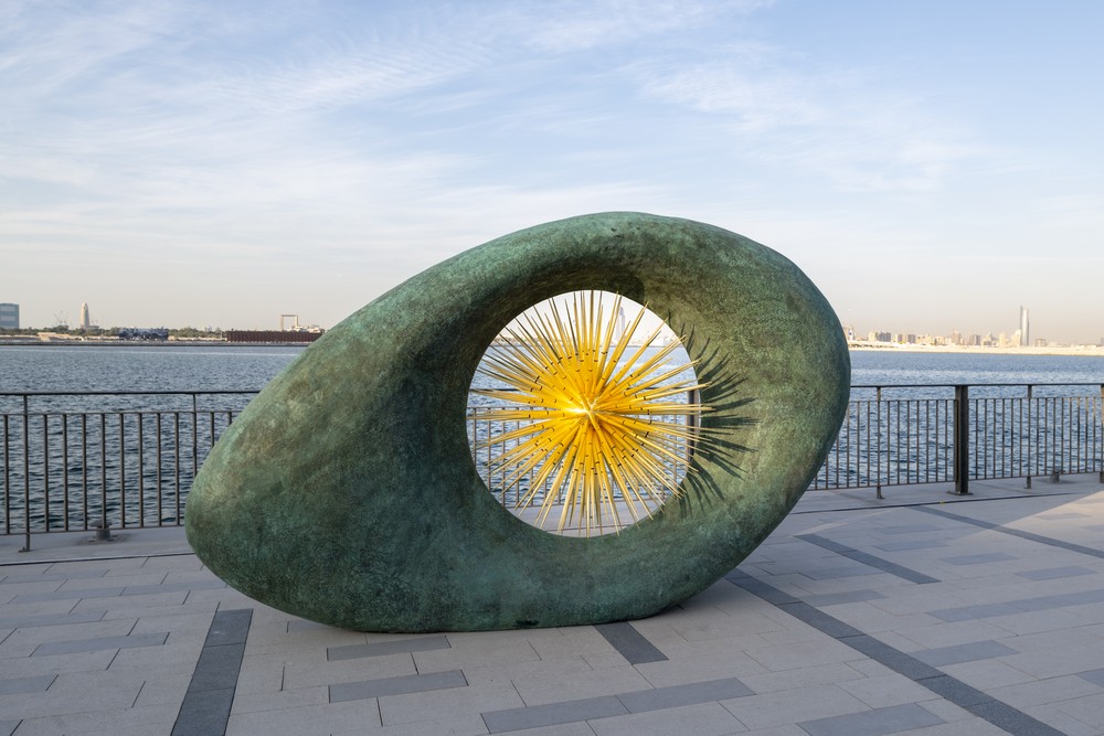 Aeon public sculpture in Dubai
