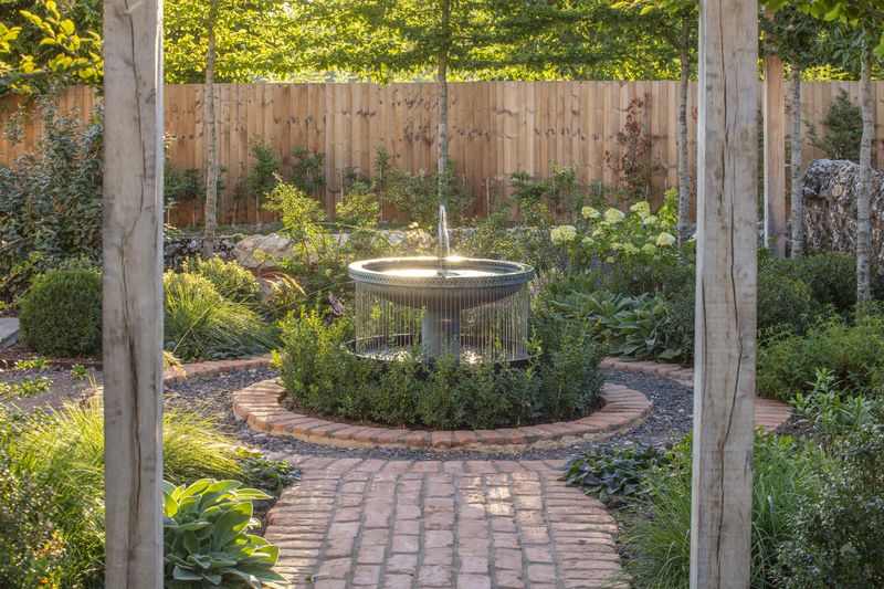 featured water fountain